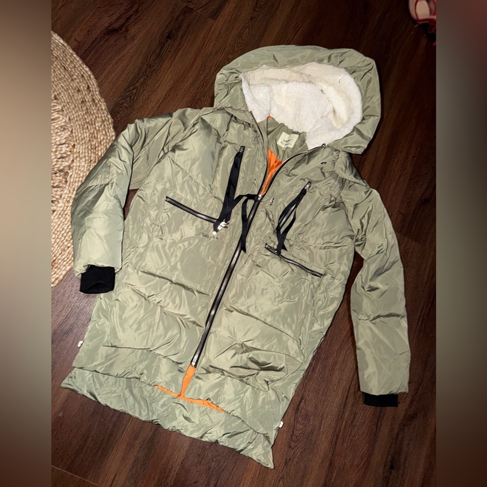Viral Orolay Women's Thick Down Jacket coat $200 utility puffer casual spring - Picture 2 of 16